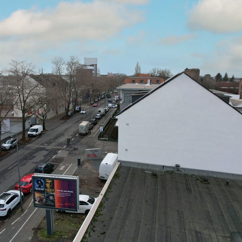 Hauswand für die Werbetafel Köln Widdersdorferstraße frontal
